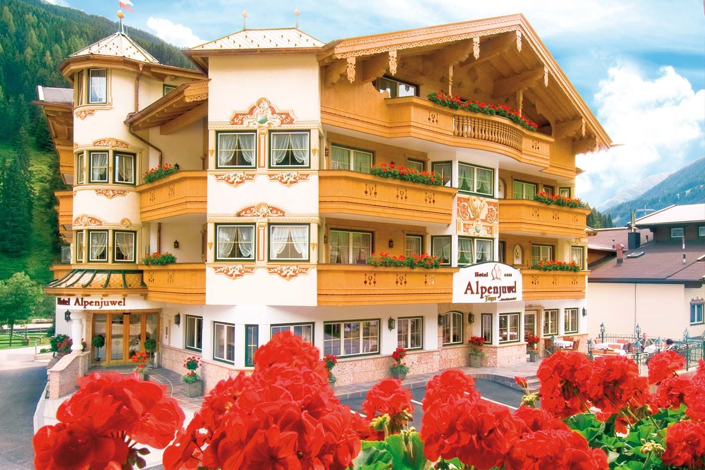 Hotel „Alpenjuwel Jäger“ …dein Schatz in Tux!