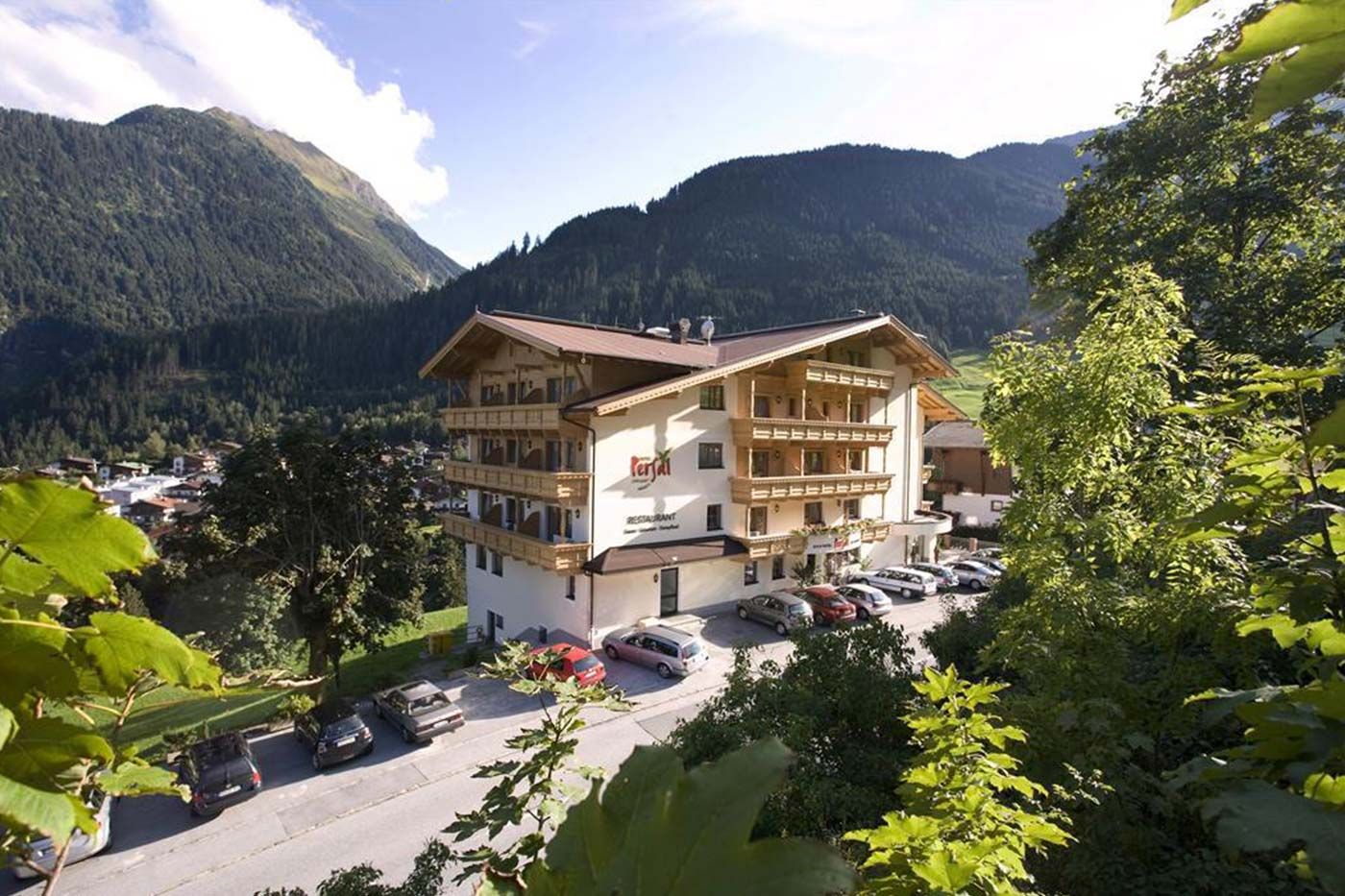 Your traditional Hotel in Finkenberg, surround by breathtaking mountain scenery.